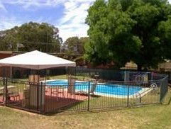 Golfers Retreat Motel - Accommodation Directory 1