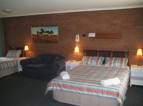 Greenacres Motel - Accommodation Directory 0