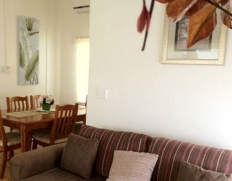 Bidgee Bankside Cottage - Accommodation Directory 3