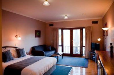 Perricoota Vines Retreat - Accommodation Directory 2