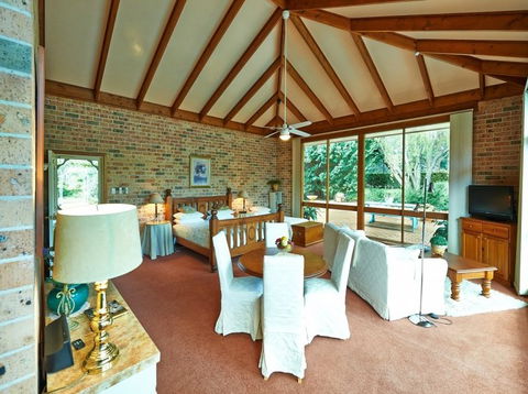 The Garden Room Bed And Breakfast - Accommodation Directory 2