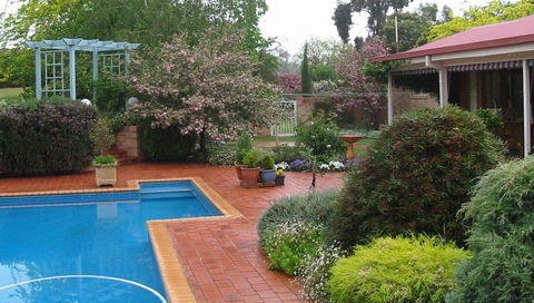 The Garden Room Bed And Breakfast - Accommodation Directory 5