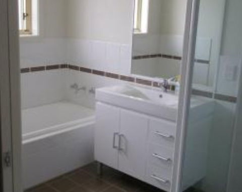 Apartments On Bloomfield - Accommodation Directory 0
