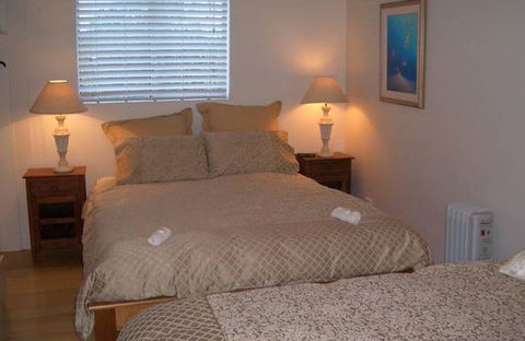 Barrington Village Retreat Bed And Breakfast - Accommodation Directory 3