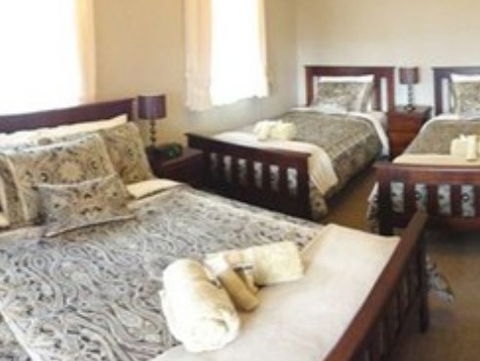 B And B On Bettington - Accommodation Directory 1