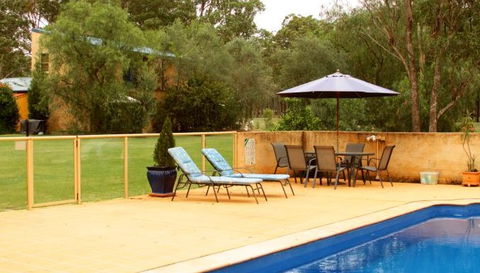 Chez Vous Villas - Accommodation Directory 3