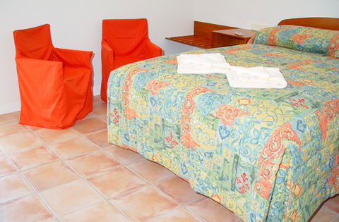 R & R @ Woodgate Beach - Accommodation Directory 2