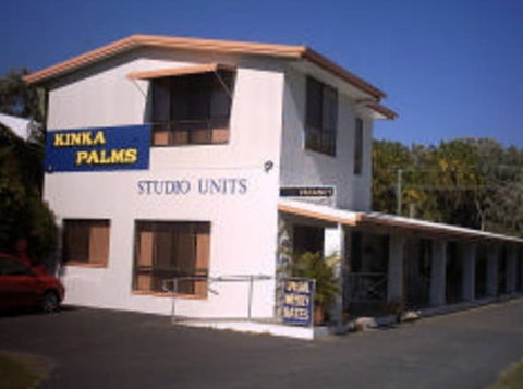 Kinka Palms Beachfront Apartments / Motel - Accommodation Directory 1