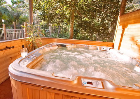 Rainforest Ranch - Accommodation Directory 2