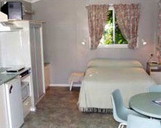 Sunlodge Oceanfront Tourist Park - Accommodation Directory 0
