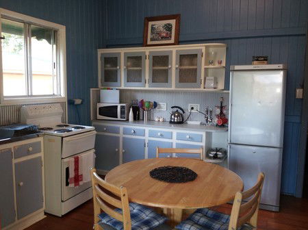 Auckland Street Queenslander - Accommodation Directory 3