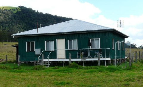 Oaklea Bed And Breakfast And Cottages - Accommodation Directory 0