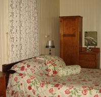 Albion Cottage - Accommodation Directory