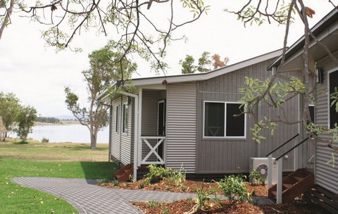 Lake Somerset Holiday Park - Accommodation Directory 5
