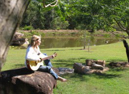 Tuckeroo Cottages And Gardens - Accommodation Directory 3
