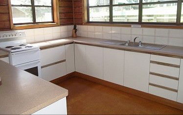 Mirrabooka - Chalet - Accommodation Directory 1