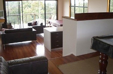 One Tree - Holiday Home - Accommodation Directory 3
