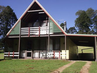 Hutch - Holiday Home - Accommodation Directory 5