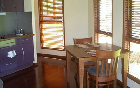 Ravensbourne Escape Tree Tops - Accommodation Directory 2