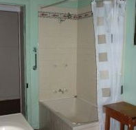 Harristown Guest Rooms - Accommodation Directory