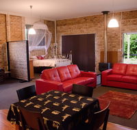 Mirambeena Retreat - Accommodation Directory