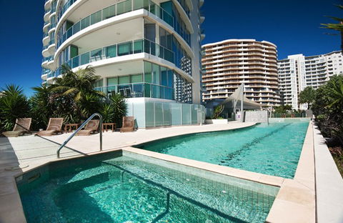 Reflection On The Sea - Accommodation Directory 5