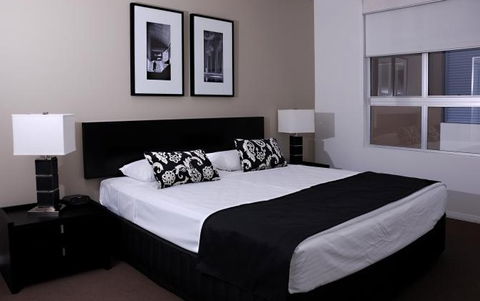 The Chancellor Executive Apartments - Accommodation Directory 0