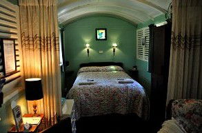 Uhuru Chalets - Accommodation Directory 3