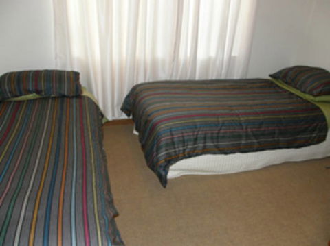 Adair Apartment - Accommodation Directory 9