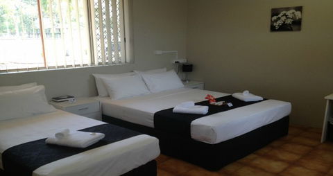 The Leprechaun Resort - Accommodation Directory 2