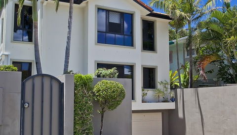 Mermaid Beachside B & B - Accommodation Directory 0
