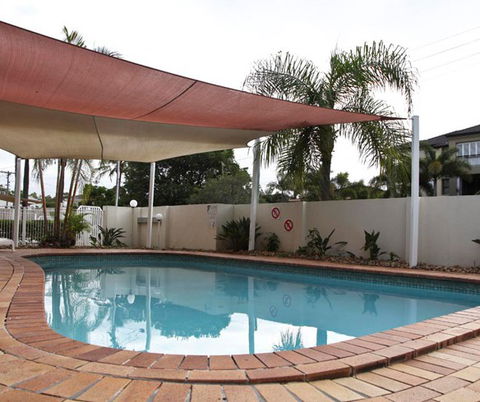 Ambassador Apartments Holiday Units - Accommodation Directory 0