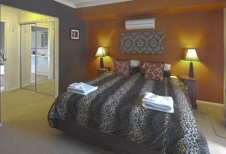 Avon Lodge Bribie Island - Accommodation Directory 1