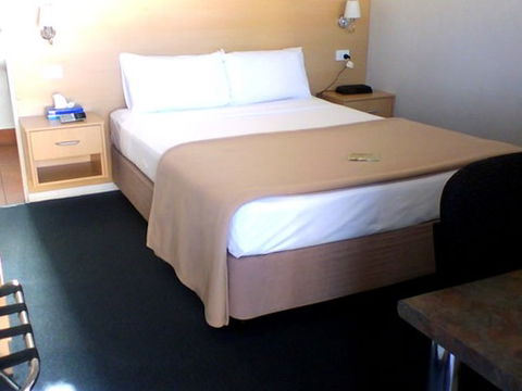 Ayrline Motel - Accommodation Directory 0