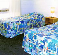 Breezes By The Bay - Accommodation Directory