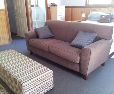 B & B On Sunrise - Accommodation Directory 5