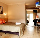 Discovery Cairns - Accommodation Directory