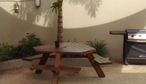 Brisbane Street Studios - Accommodation Directory 0