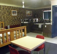 Bronco Motor Inn - Accommodation Directory