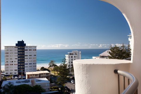 Apartment 27 Aristocrat Apartments - Accommodation Directory 1