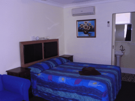 Bells Motel - thumb 1