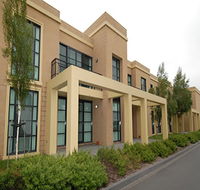 Quest Narre Warren - Accommodation Directory