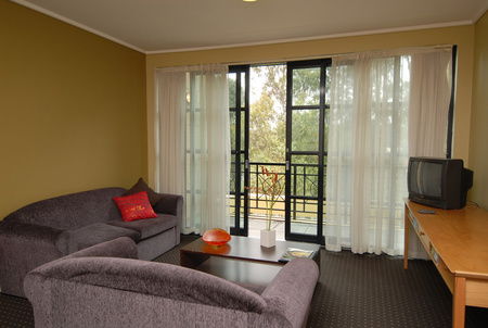 Quest Narre Warren - Accommodation Directory 3