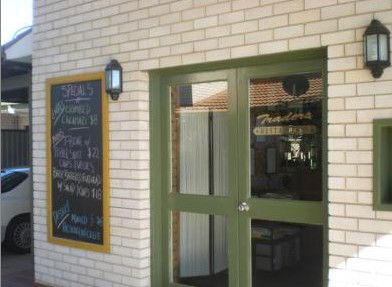 Tamworth Motor Inn - Accommodation Directory 3
