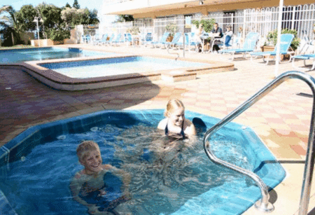 Bahia Beachfront Apartments - Accommodation Directory