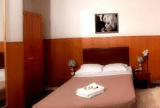 Holiday Lodge - Accommodation Directory