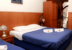 Holiday Lodge - Accommodation Directory 2