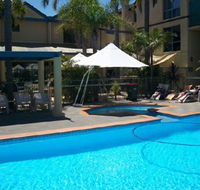 Ocean Side Hawks Nest - Accommodation Directory