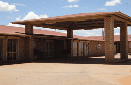 The Lodge Motel - Accommodation Directory