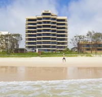Pelican Sands Beach Resort - Accommodation Directory
